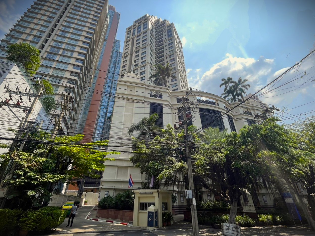 Baan Piya Sathorn