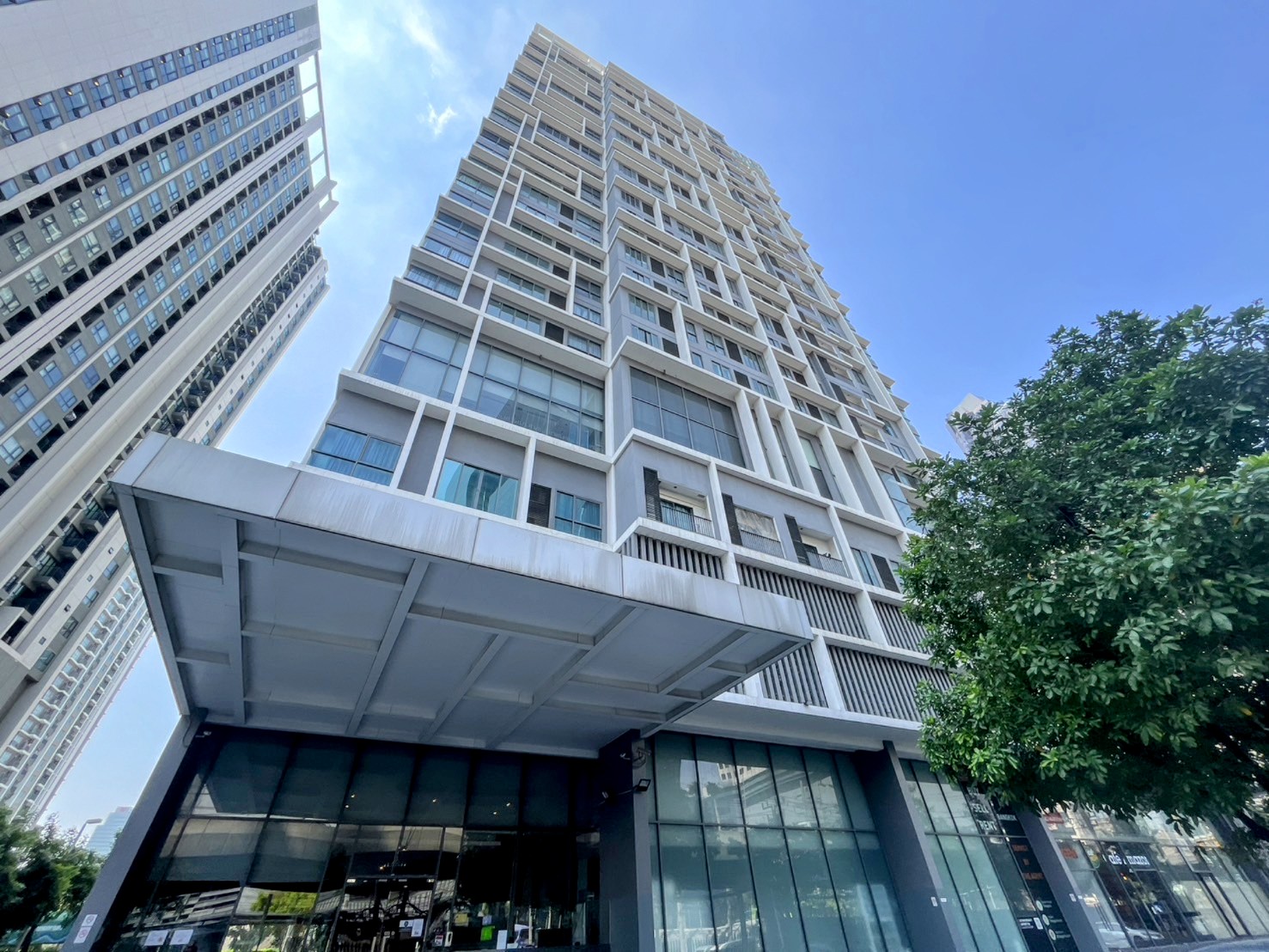 Ideo Mobi Rama 9