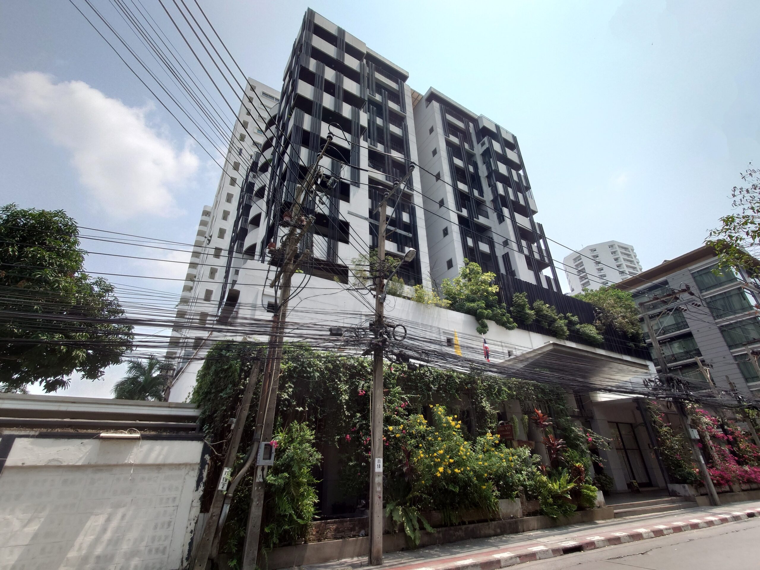 Taweewan Place