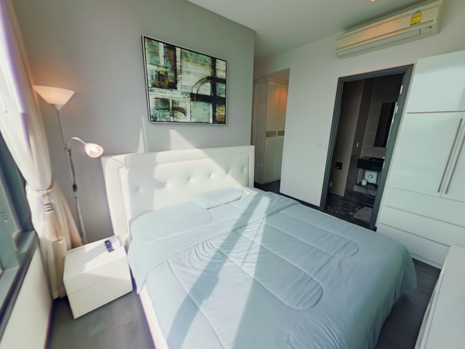 EDGE Sukhumvit 23