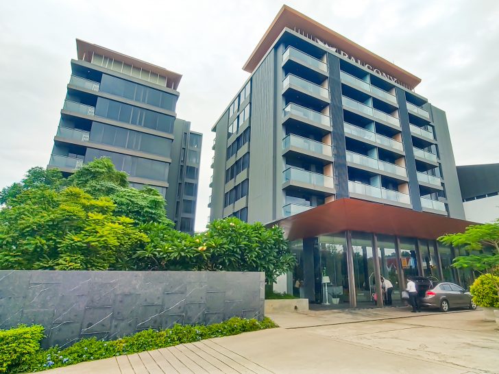 Balcony Seaside Hotel & Serviced Apartments