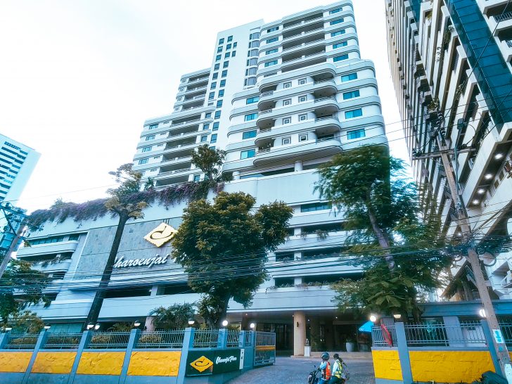Charoenjai Place
