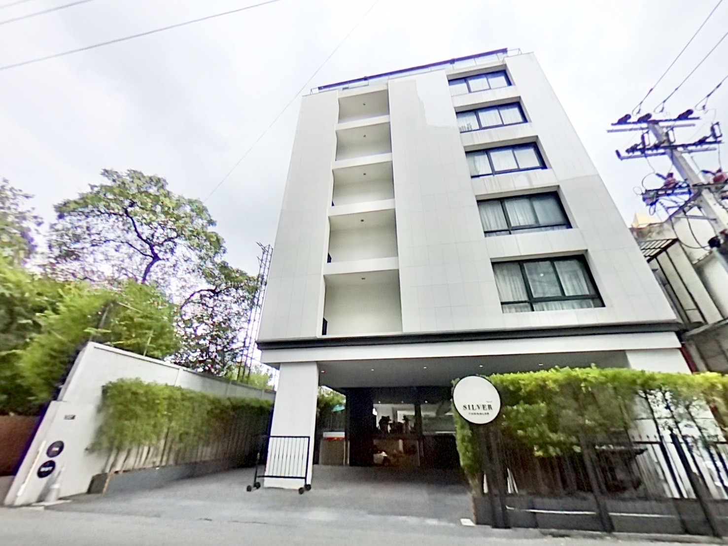 Silver Thonglor
